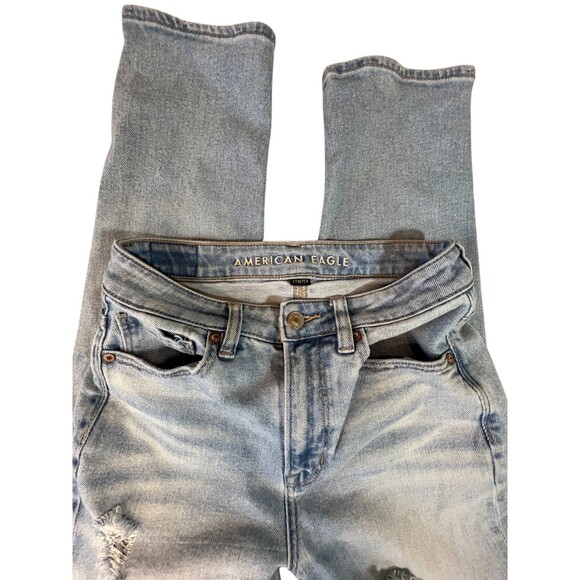 American Eagle Jeans Women 2 High Rise Distressed Mom Straight Stretch (W26 L25) - Picture 9 of 14